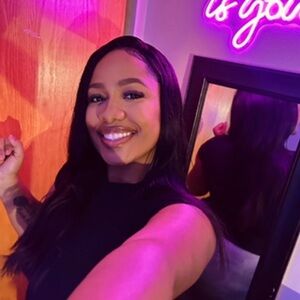 Meet your Posher, Sydney